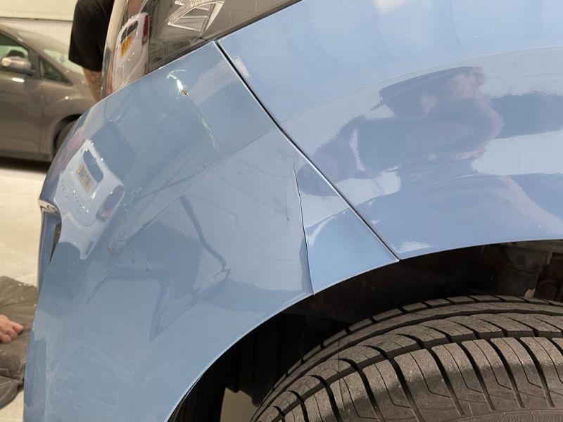 Kia Car Body and Bumper Repair Nottingham : Swipe To View More Images