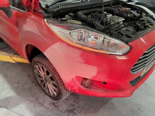 Click Here To Enlarge This Photo Of Ford Car Body Repair Nottingham 