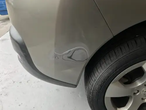 Click Here To Enlarge This Photo Of Car Bodyshop