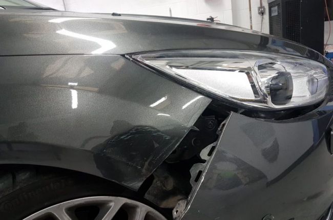 Ford Car Body & Scratch Repair In Nottingham