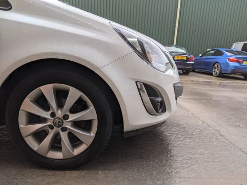 Click Here To Enlarge This Photo Of Vauxhall Car Body Repair Nottingham 