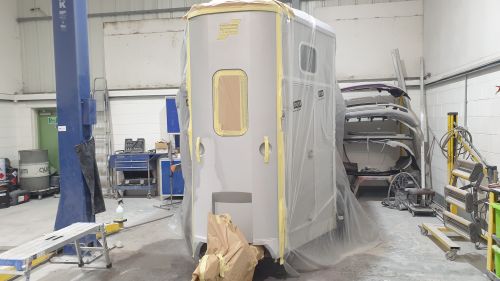Click Here To Enlarge This Photo Of Horse Box Repair 