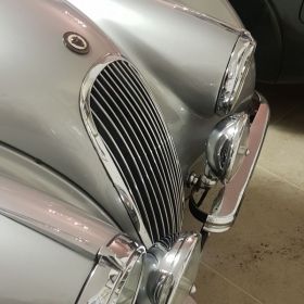 Jaguar XK120 FHC: Click Here To View Larger Image