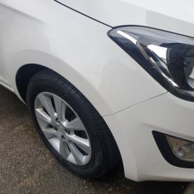 Hyundai car dent & paint and Scratch repair in Nottingham by Scratchmaster: Click Here To View Larger Image