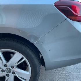 Vauxhall Car Body Repair Nottingham : Click Here To View Larger Image