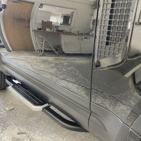 Land Rover Car Body & Dent Repair Nottingham : Click Here To View Larger Image
