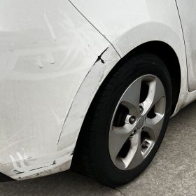 Car Bodyshop Nottingham Scratchmaster : Click Here To View Larger Image