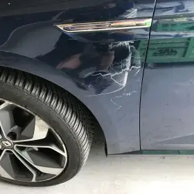 Renault Car Body Repair Nottingham: Click Here To View Larger Image
