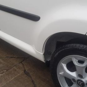 Citroen dent repair Scratchmaster Nottingham: Click Here To View Larger Image